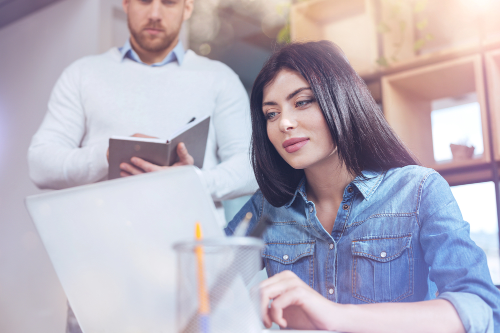 6 Passi per Scegliere il Tema Perfetto per la Tua Tesi in Linguistica
