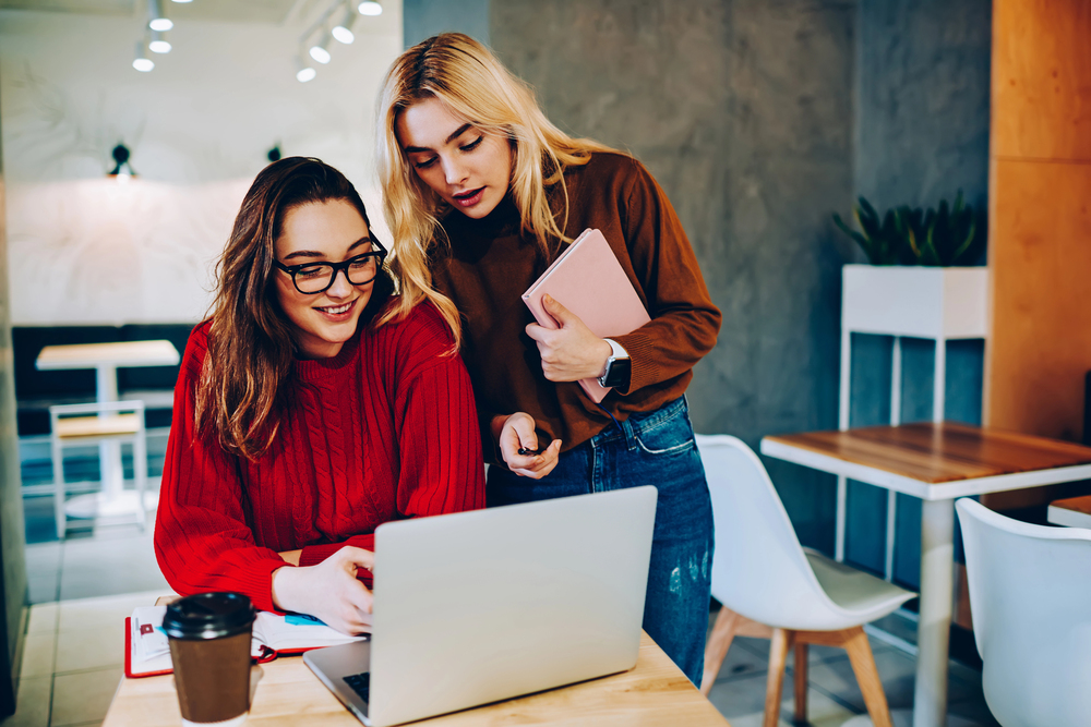 5 Passi per Svelare i Segreti della Scrittura di una Tesi in Storia
