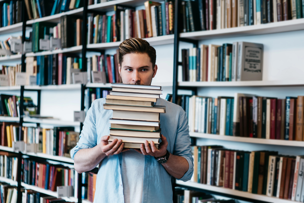 1 Segreto per Scrivere una Tesi che Colpisca i Docenti